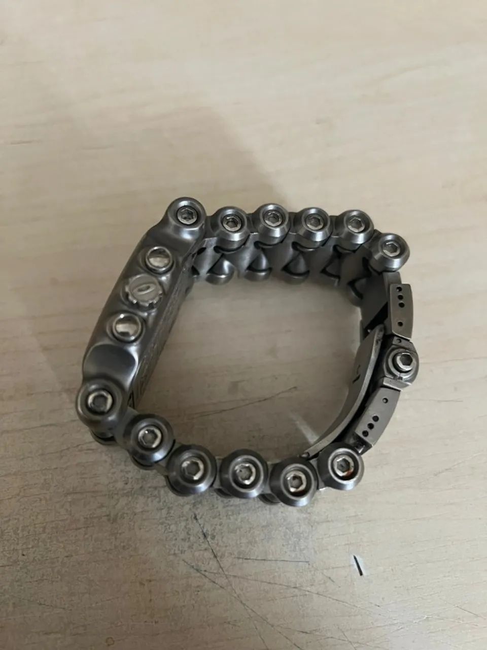 Relógio Minute Machine com pulseira de titânio (todo original) - Foto 4