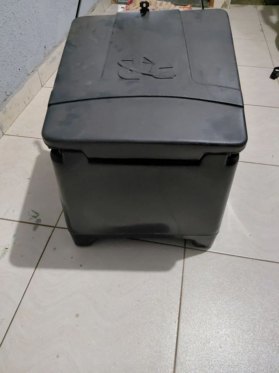 Caixa 80 LTs para entrega. 