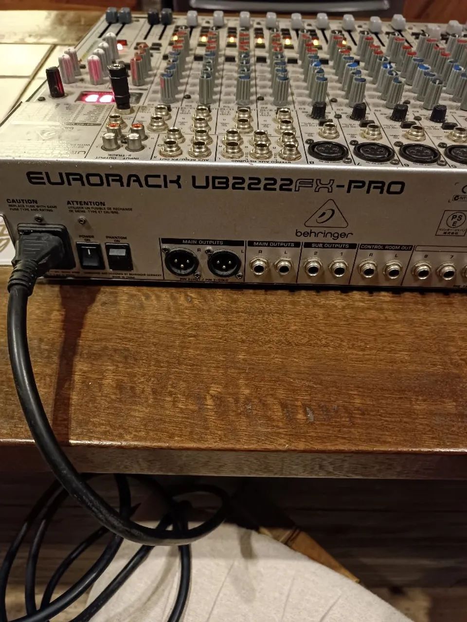Mesa Behringer 16 canais( parcelo)  - Foto 3