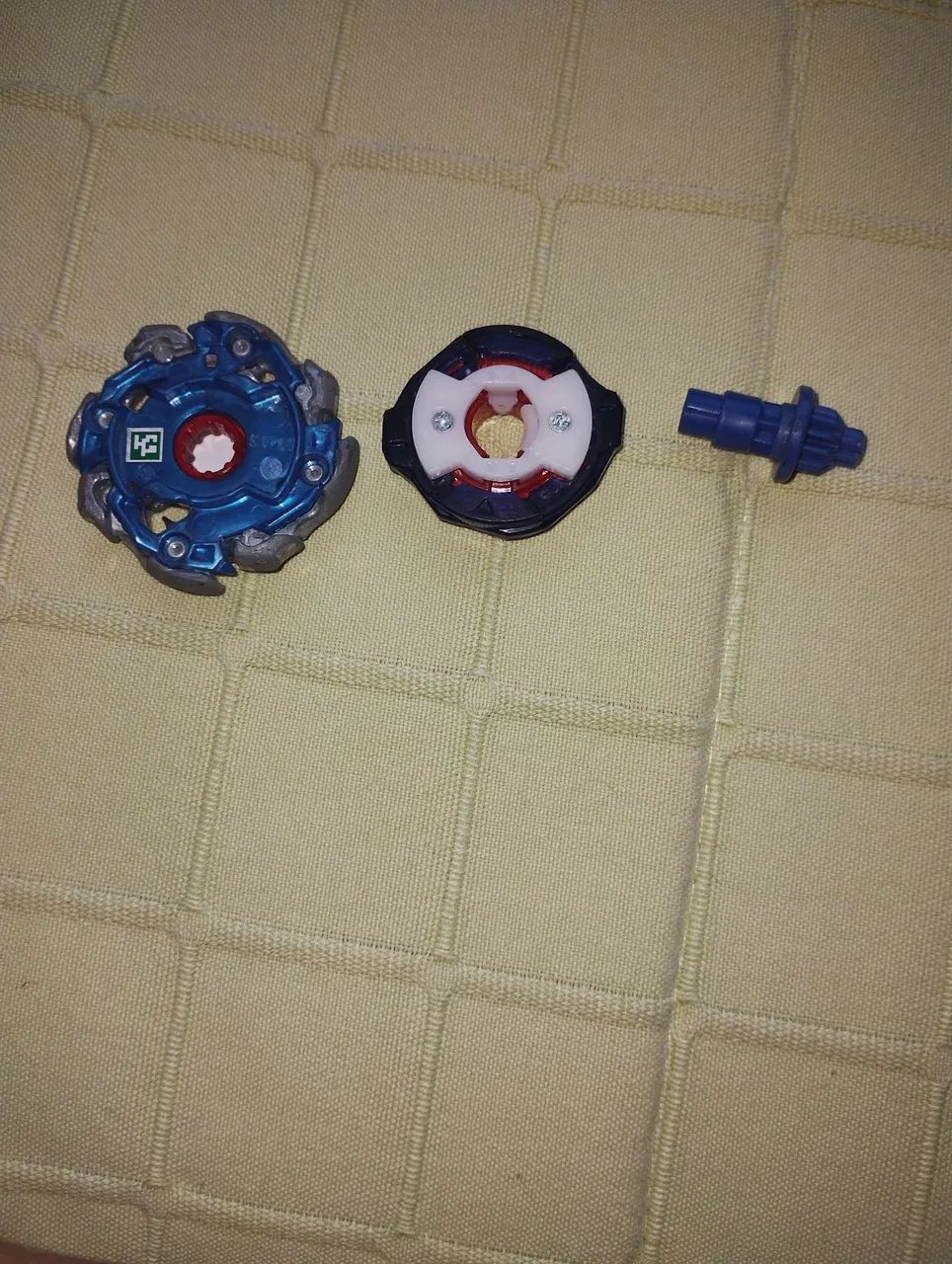 Beyblade x Cobalt dragon 2-60 ciclon - Foto 5