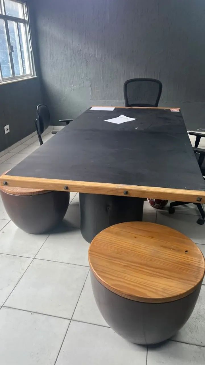 Mesa sofisticada de reunião madeira preta - Foto 5