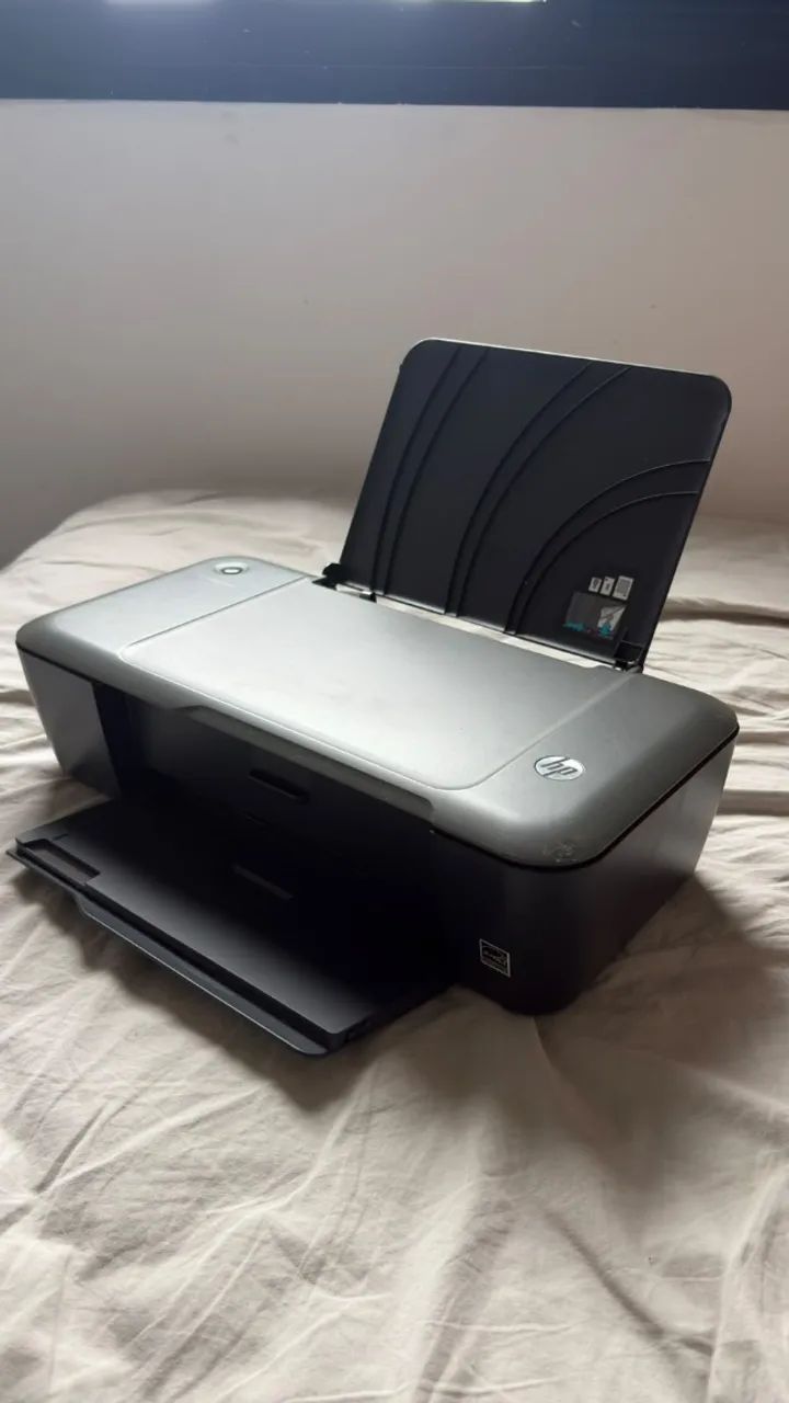 Impressora HP Deskjet 1000 funcionando
