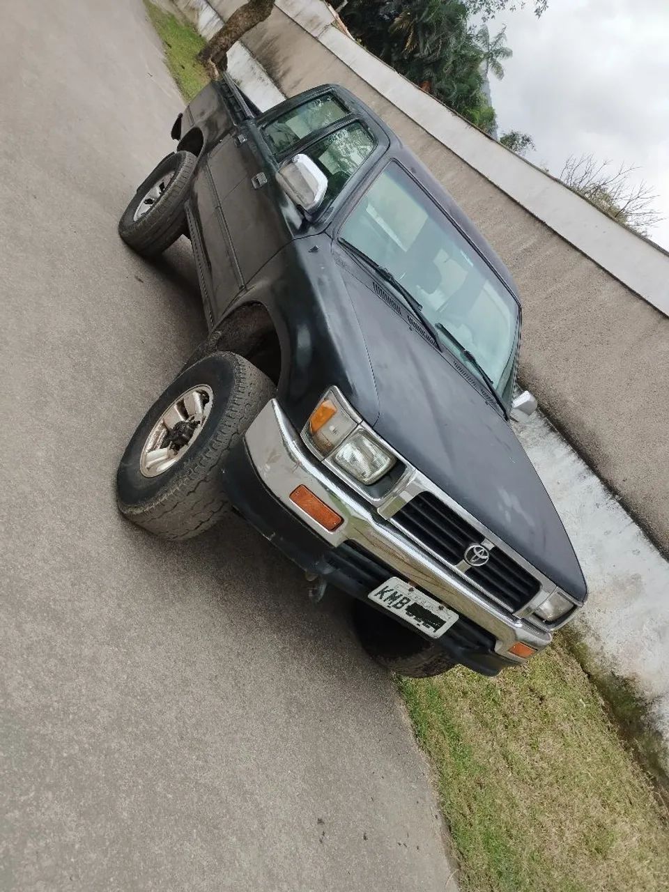 Toyota Hilux CD SR5 4X4 2.8 Diesel 2001