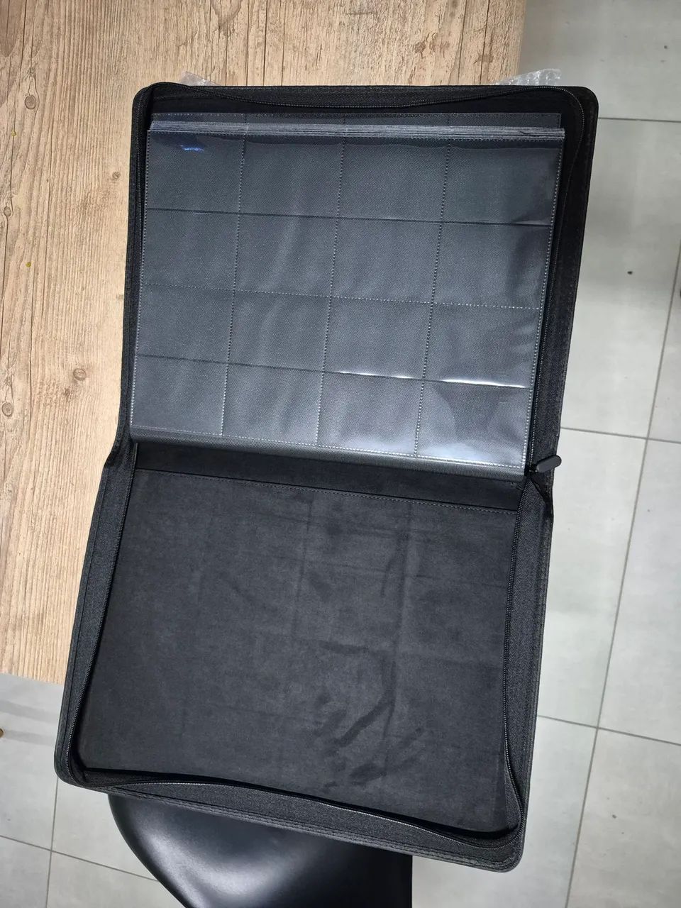 Pasta TCG para 1024 cartas PRETA com zipper 4x4 - Foto 2
