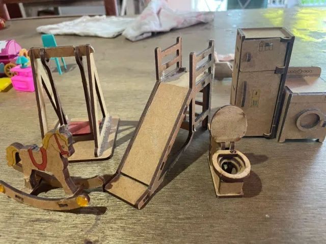 Kit Móveis Miniatura em MDF