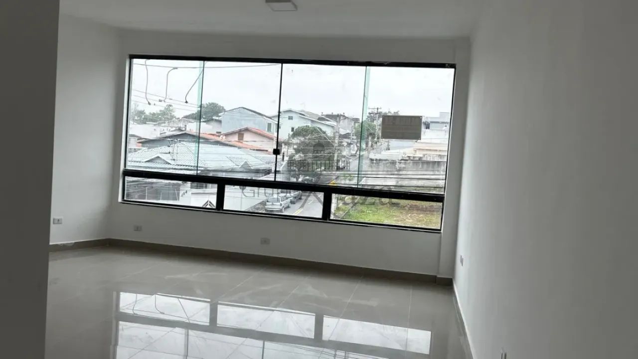 Oportunidade - Sala Comercial - Loteamento Villa Branca - 65m².