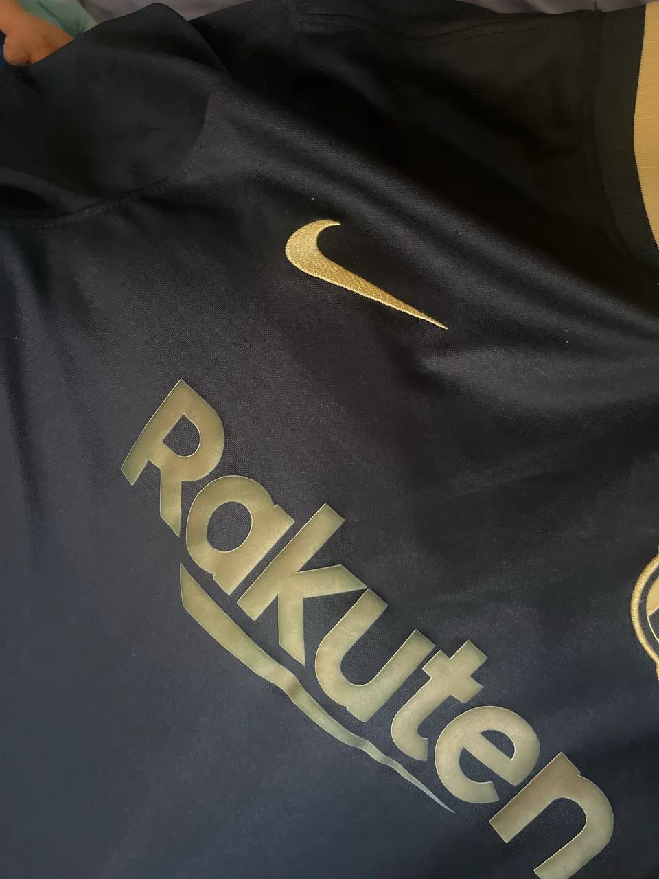 CAMISA BARCELONA 2021 PRETA E DOURADA - Foto 4