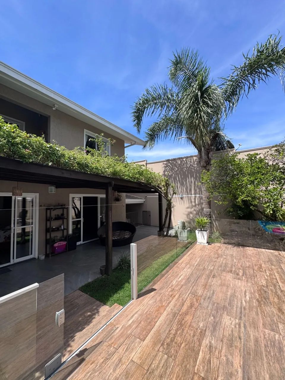 Vendo Casa - 211m2 mobiliada 