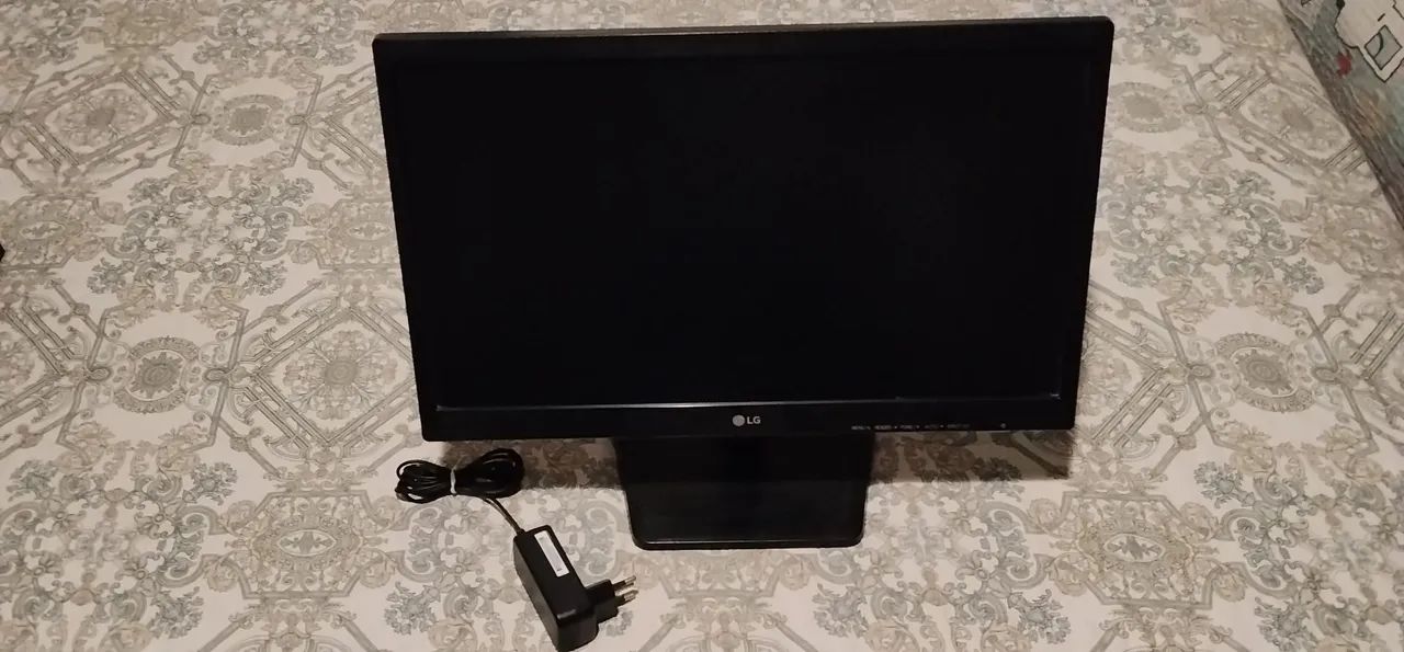 Monitor LG Flatron (modelo 20M37AA-B) de 19,5 polegadas