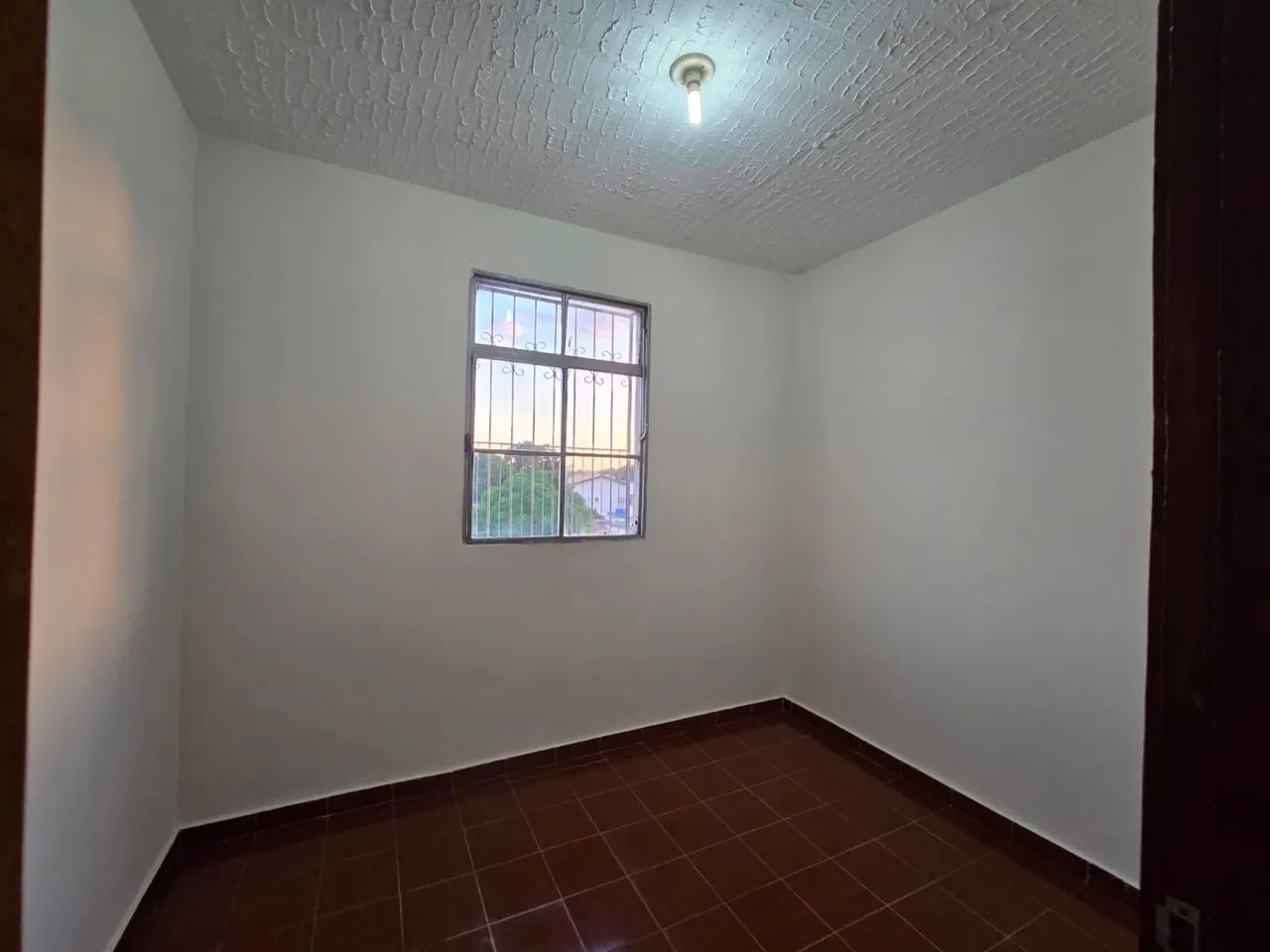Aluga-se apartamento 2 quartos - (Valor com condomínio incluso) - Foto 3