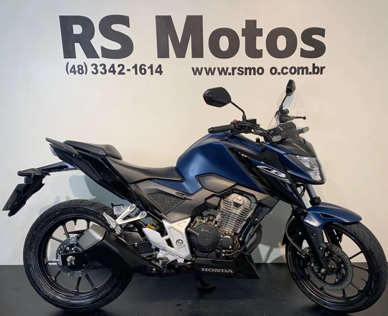 CB 300F Twister Flex