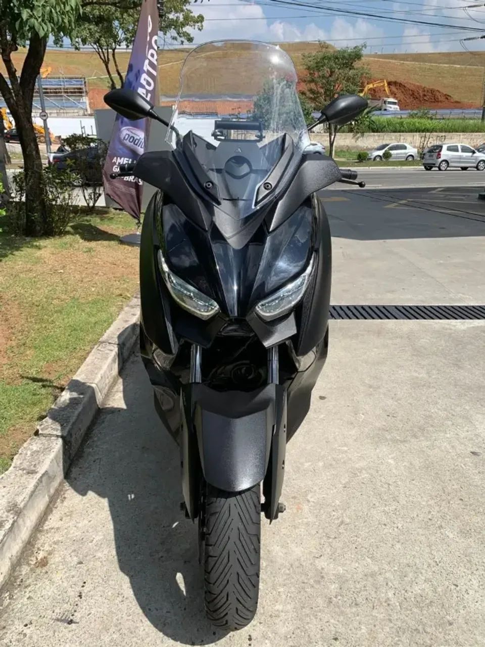 Yamaha Xmax 250cc 2022 - Foto 3