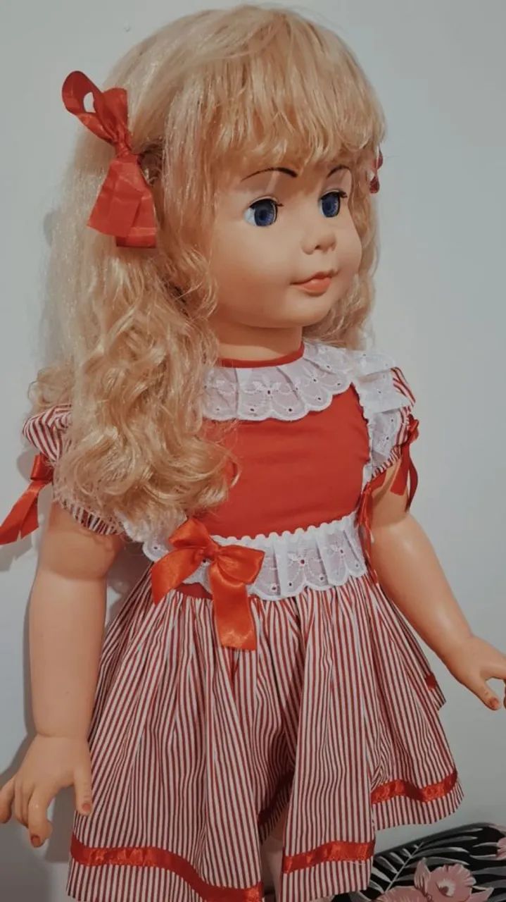 Boneca amiguinha da estrela com vestido listrado - Foto 5