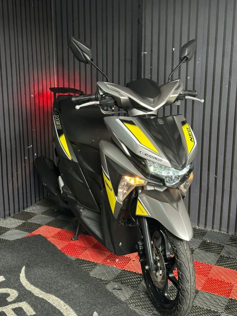 Neo 125 automatica financia até 50x