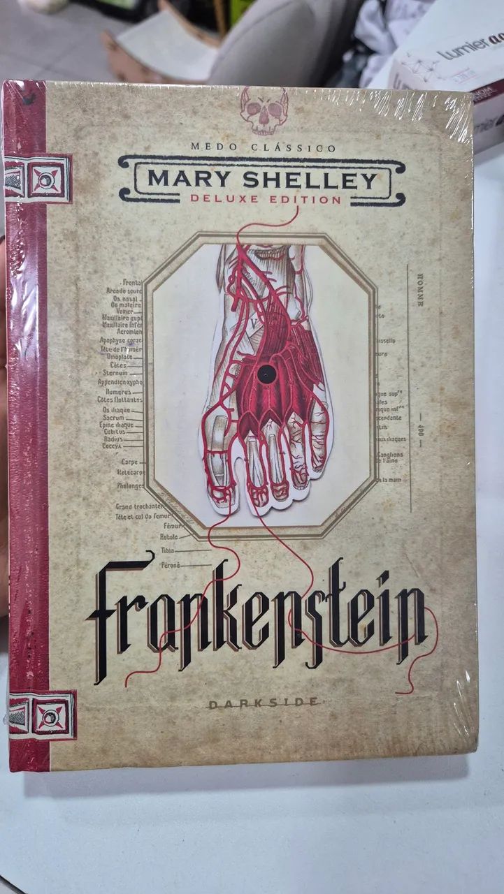 Livro Frankenstein