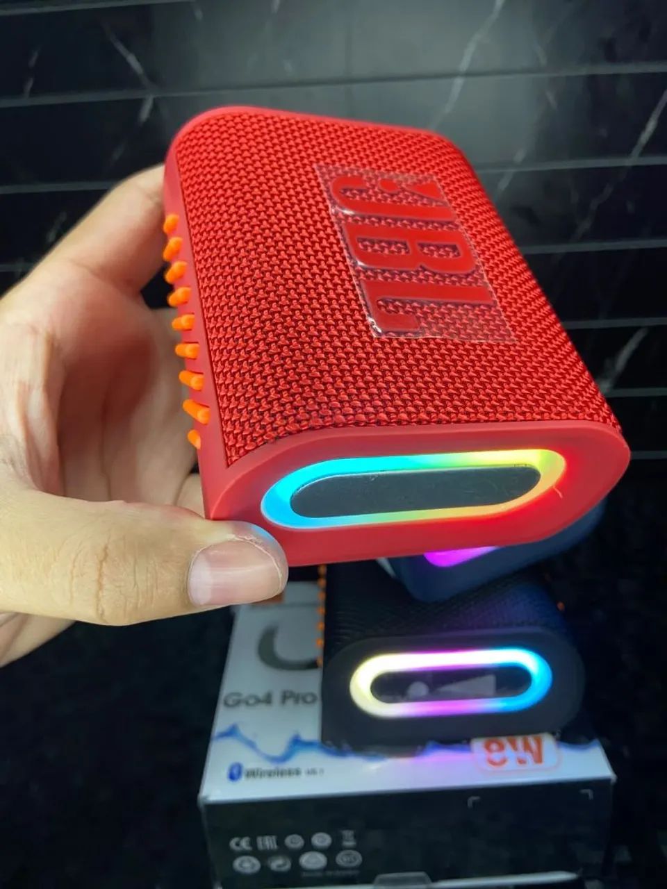 Caixa de som Bluetooth - com led ao lado go4 pro - entrega rápida 