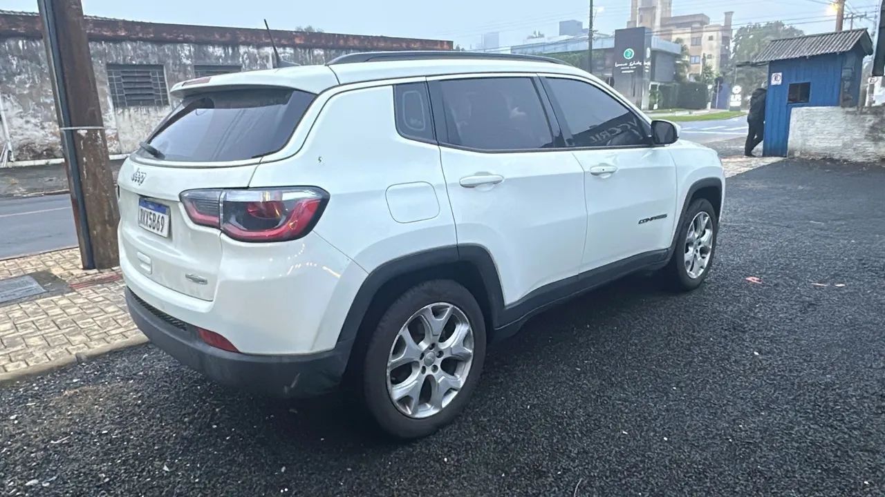 Jeep Compass Longitude 2.0 4X2 Flex 16V Aut. 2021 - Foto 4