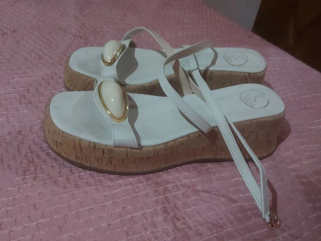 Vendo essa linda sandália  - Foto 2