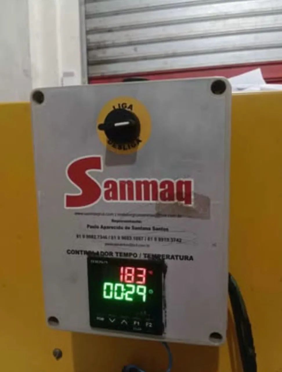 Prensa térmica pneumática 100x75 com compressor  - Foto 4