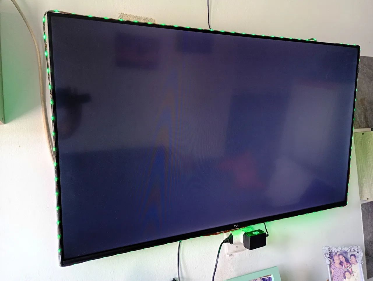 Vendo tv smart de 43 polegadas único dono  - Foto 2