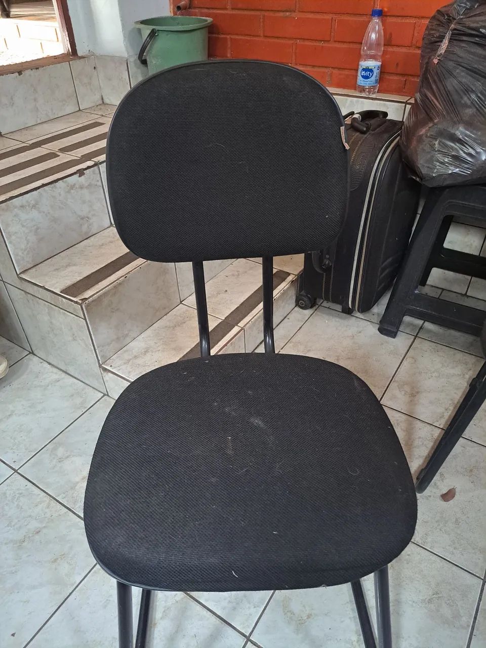 2 Cadeiras escritório 