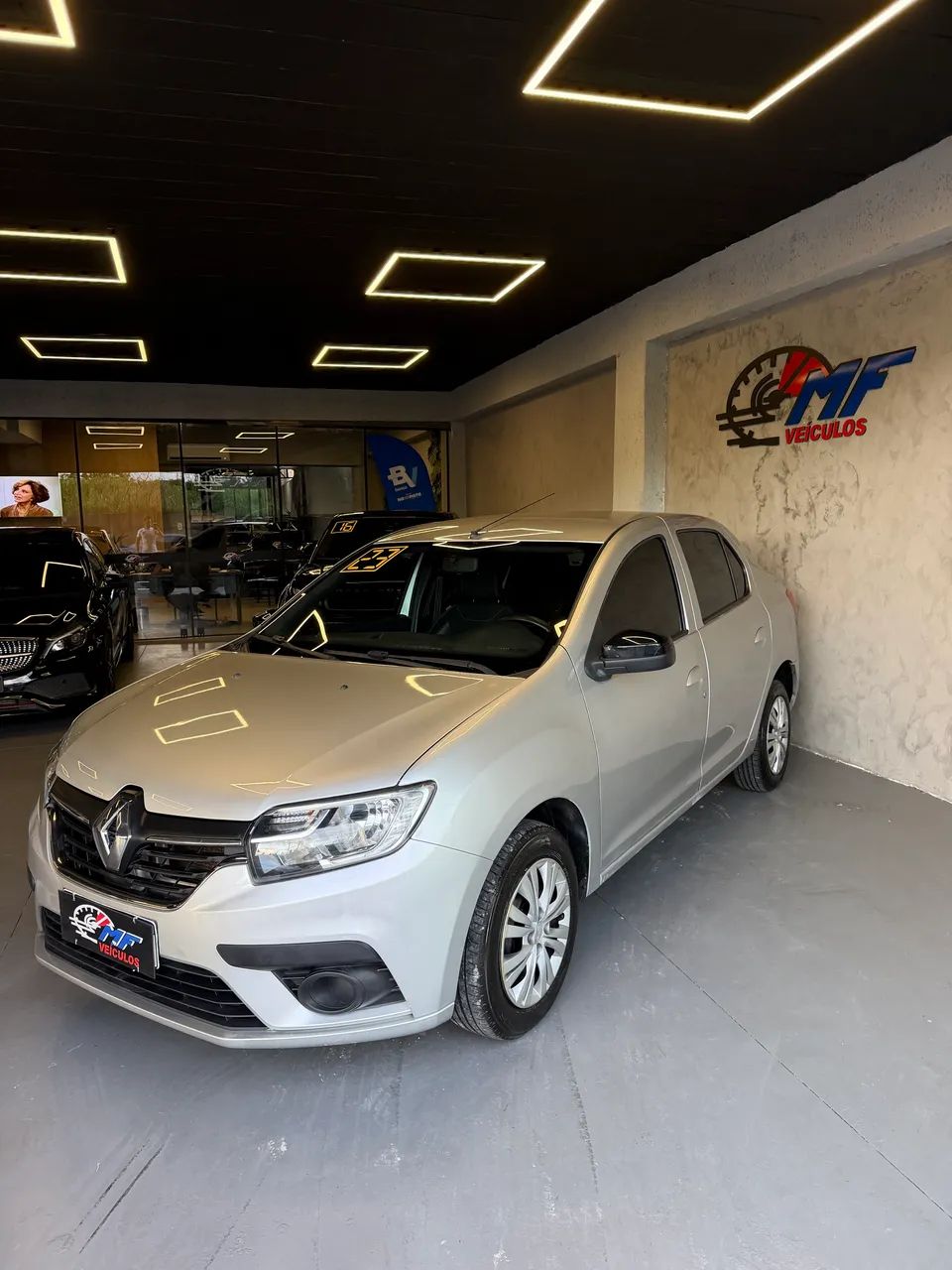 Renault Logan Zen Flex 1.0 12V 4P Mec. 2023 - Foto 2
