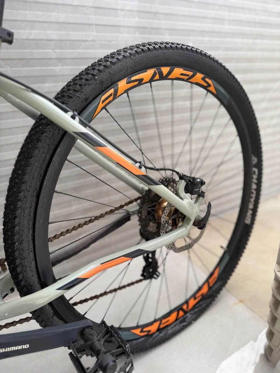 Bicicleta Sense Fun Comp 2022, aro 29, original e nunca usada - Foto 4