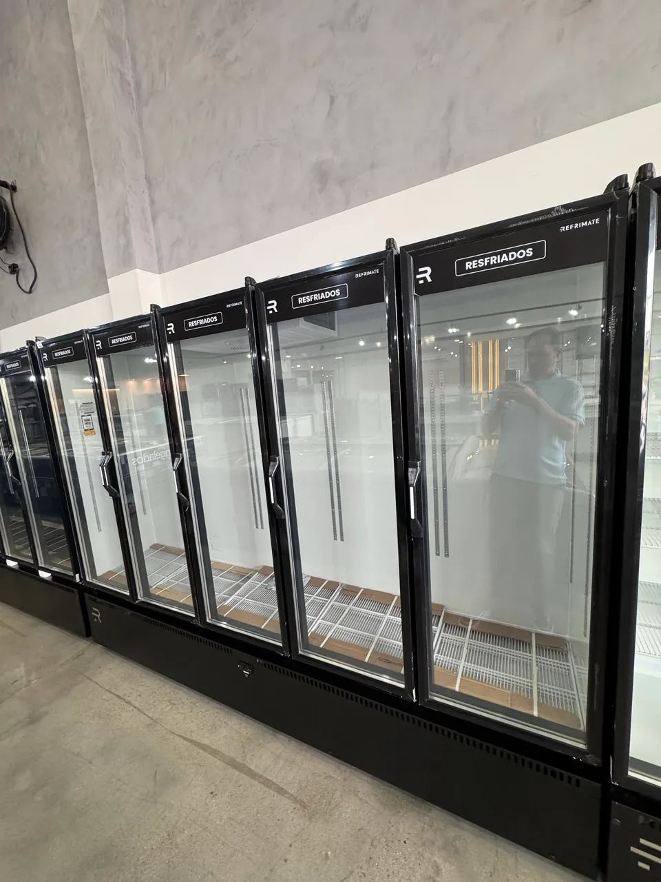 Auto serviço Refrimate 5 portas 0 a 7 graus novo 
