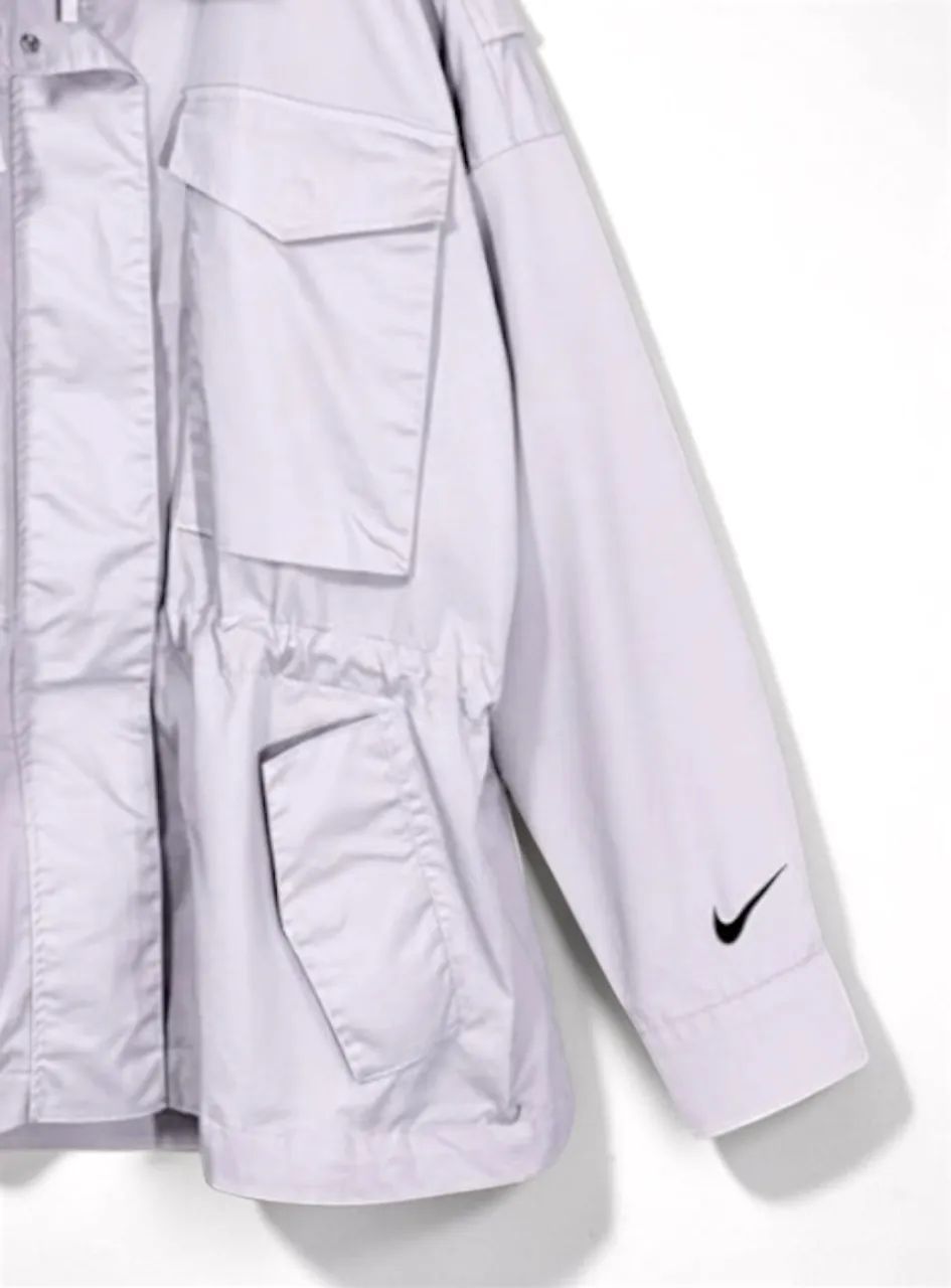 Jaqueta tipo Parka Nike sem uso - Foto 3