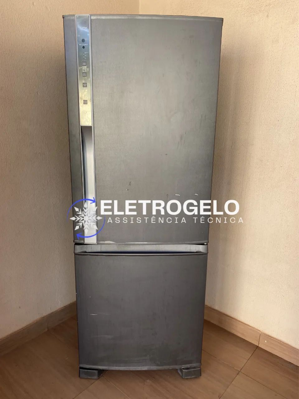 Geladeira Panasonic 