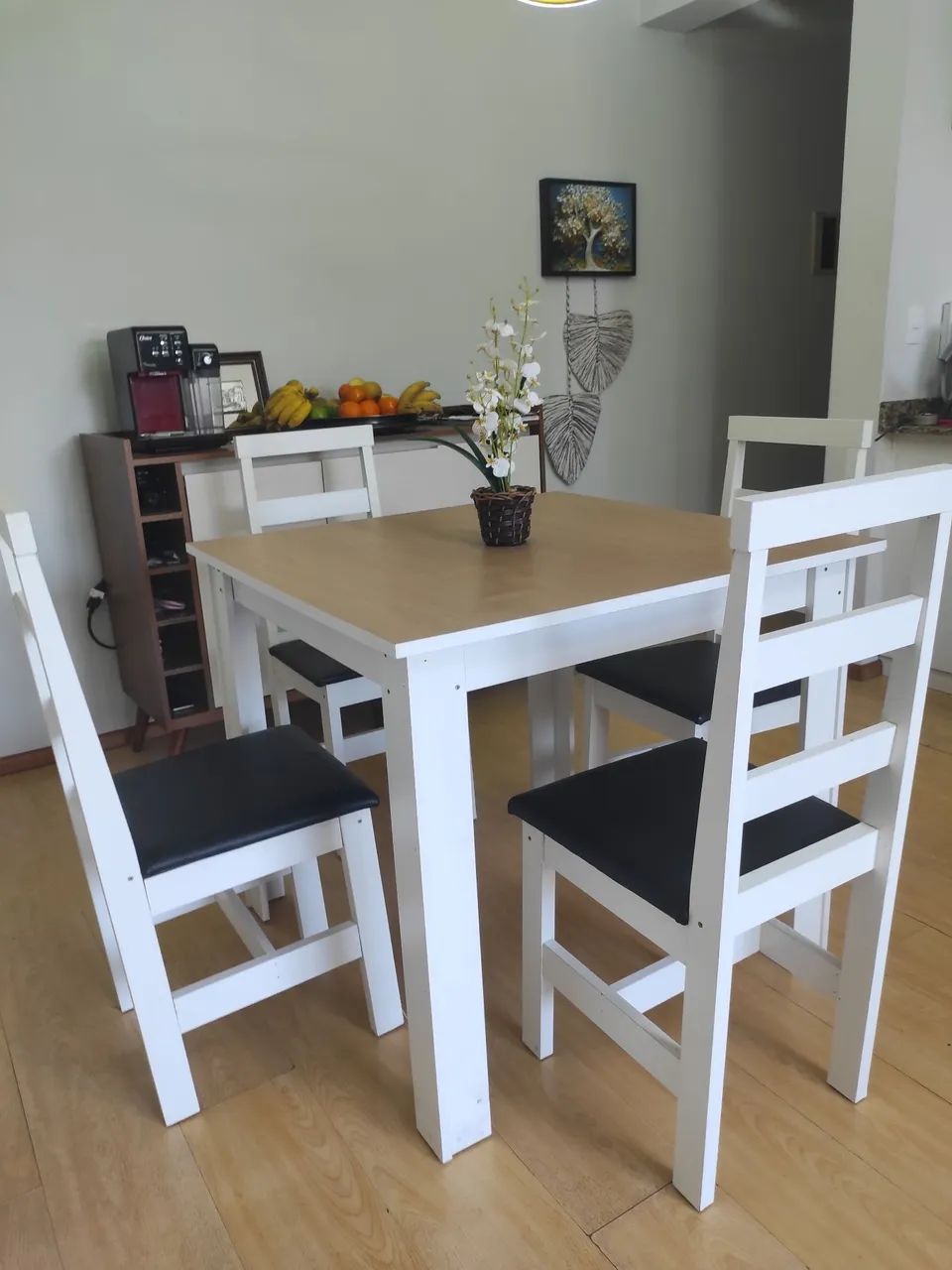 Mesa 4 cadeiras 
