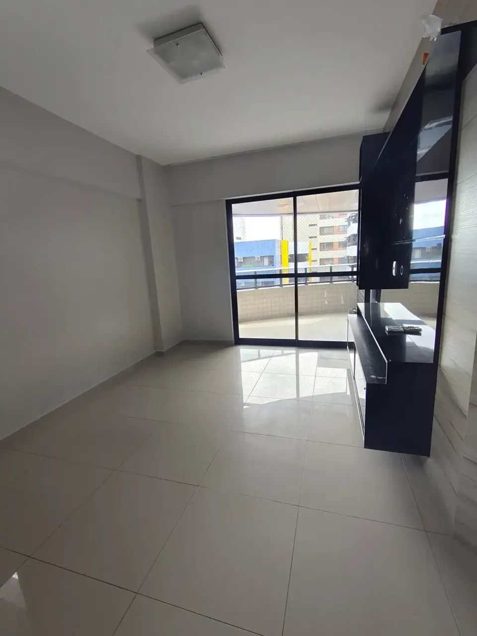 Alugo Apto de 2 suítes e closet com 113 m² na Ponta Verde - Foto 2