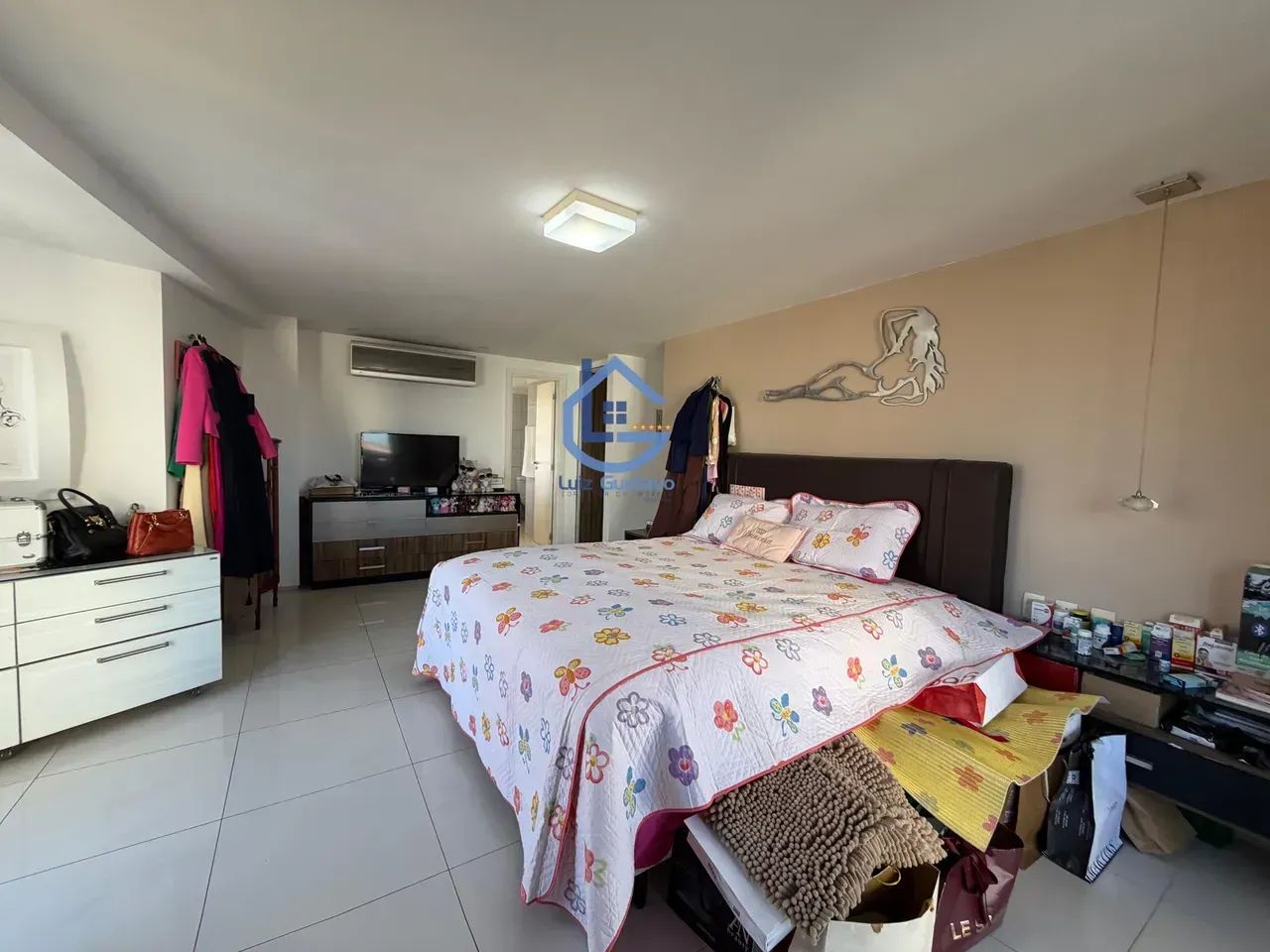 Edifício Vila Fiori Imóvel para venda tem 237m com 4 quartos em Guararapes - Fortaleza - C - Foto 2