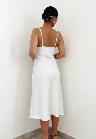 Vestido longo branco com fenda lateral - Foto 2