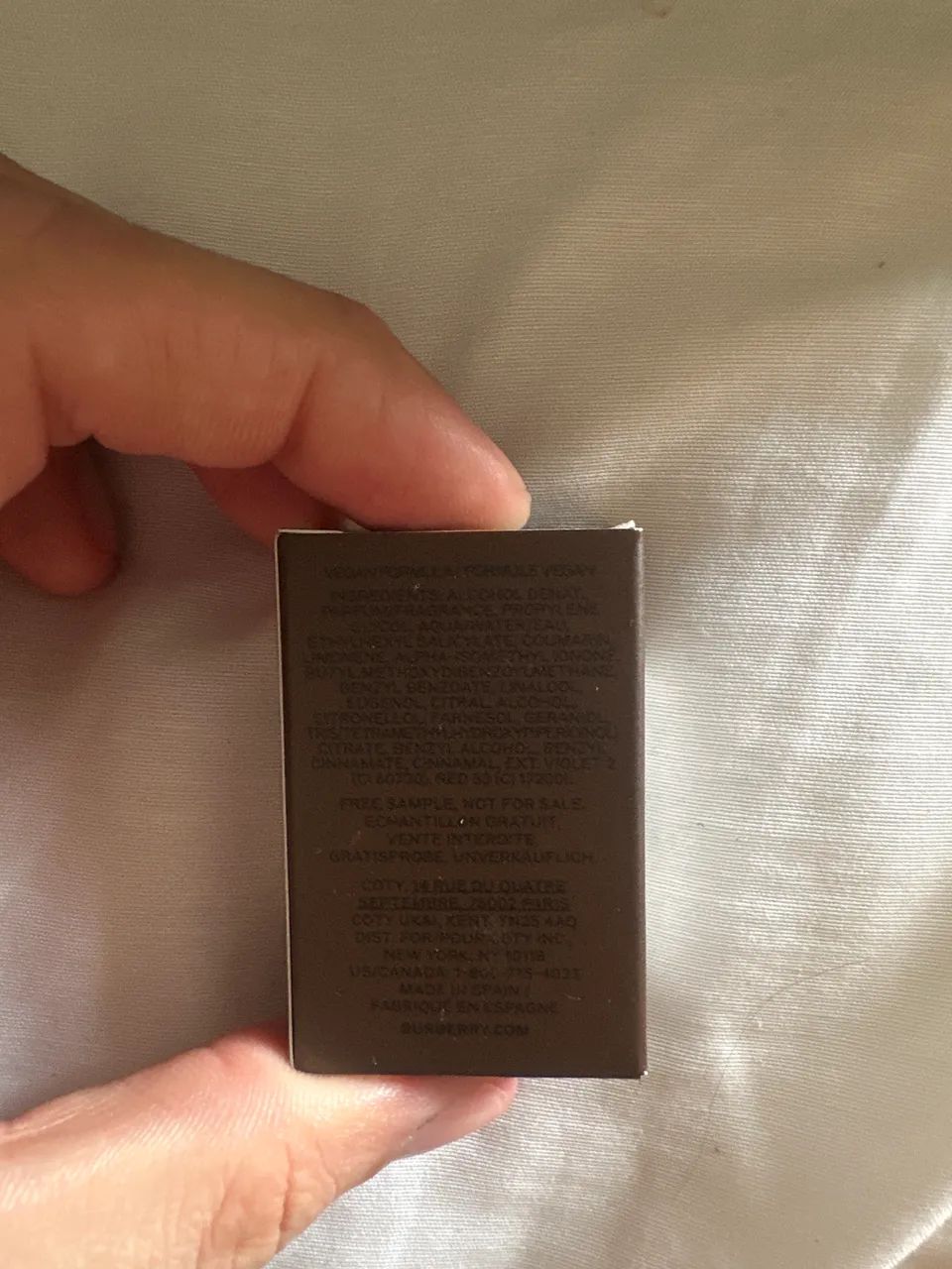MINIATURA BURBERRY HERO PARFUM INTENSE  - Foto 2