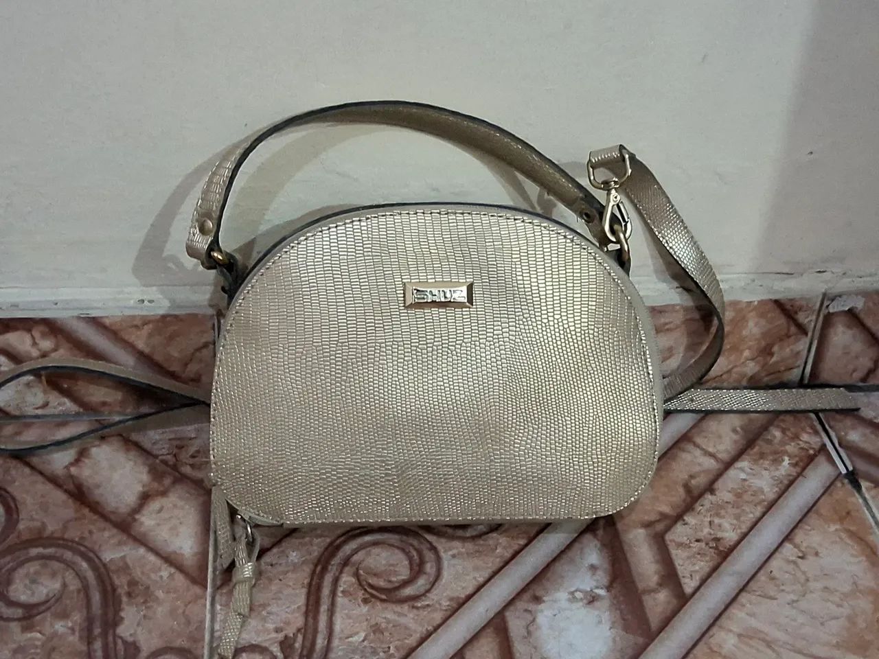 Bolsa shuz