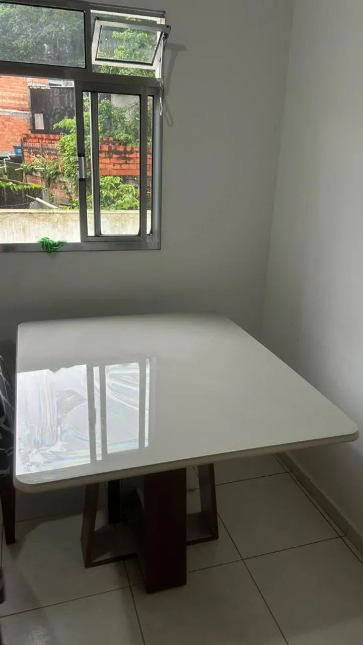 VENDO MESA SEM AS CADEIRAS  - Foto 2