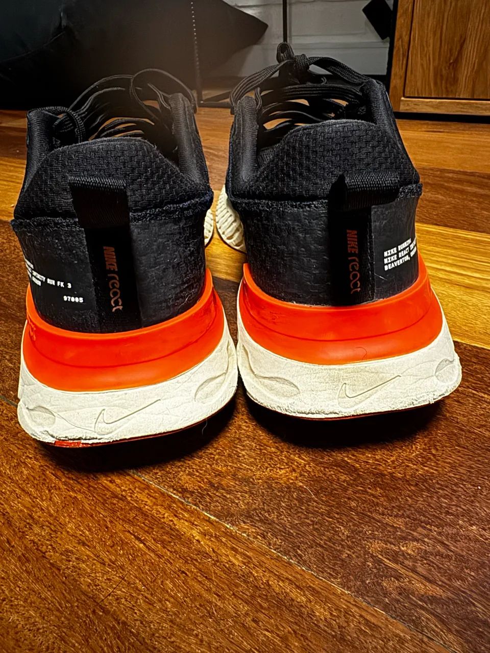 Tênis Nike Infinity React - Foto 4