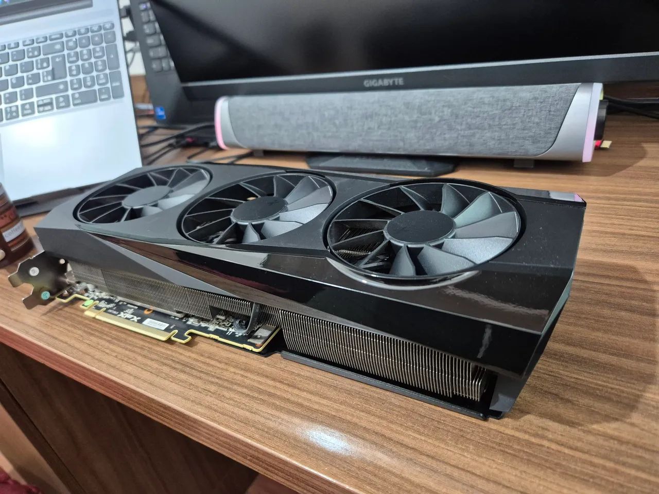 RX 9070 XT - Foto 2