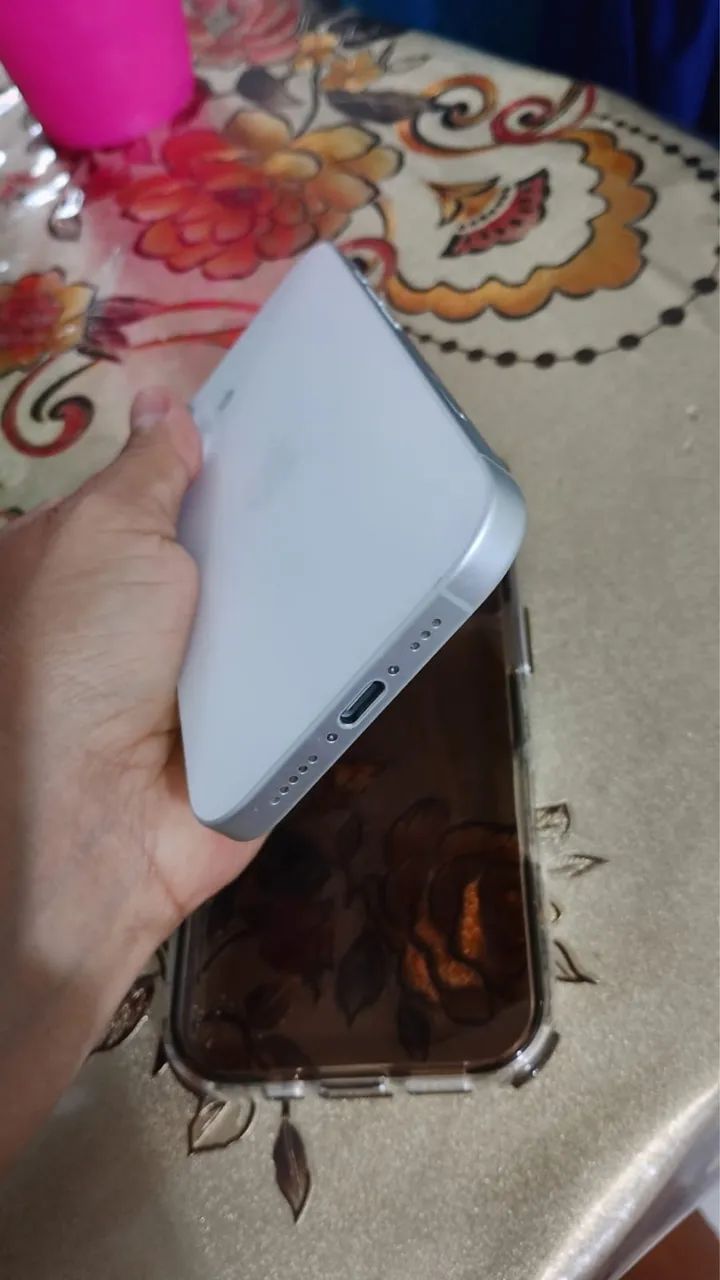 iPhone 16  - Foto 3