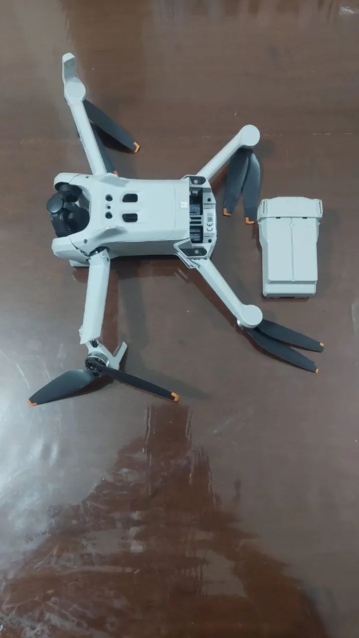 DRONE DJI MINI 3 AVARIADO - Foto 3