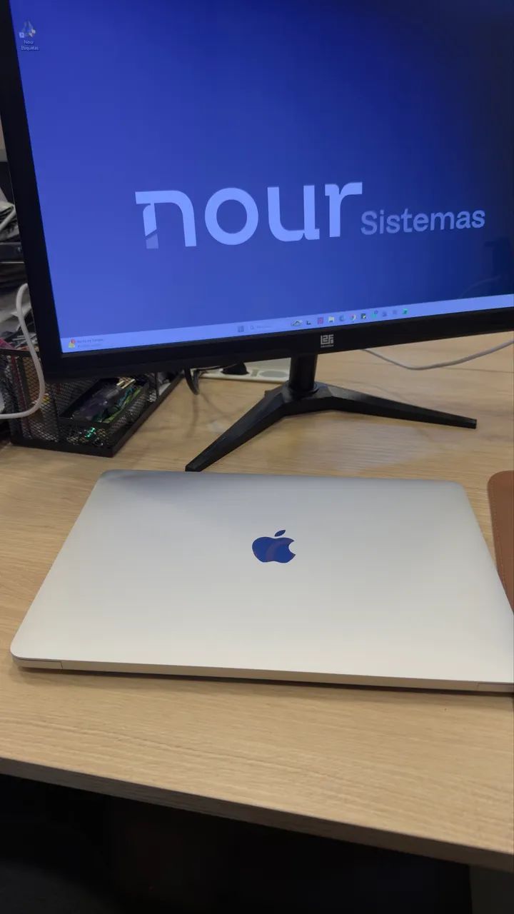 MacBook Pro M1 - Foto 3