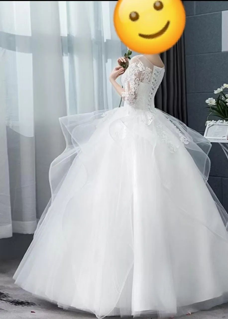 Vendo lindíssimo vestido de noiva - Foto 2