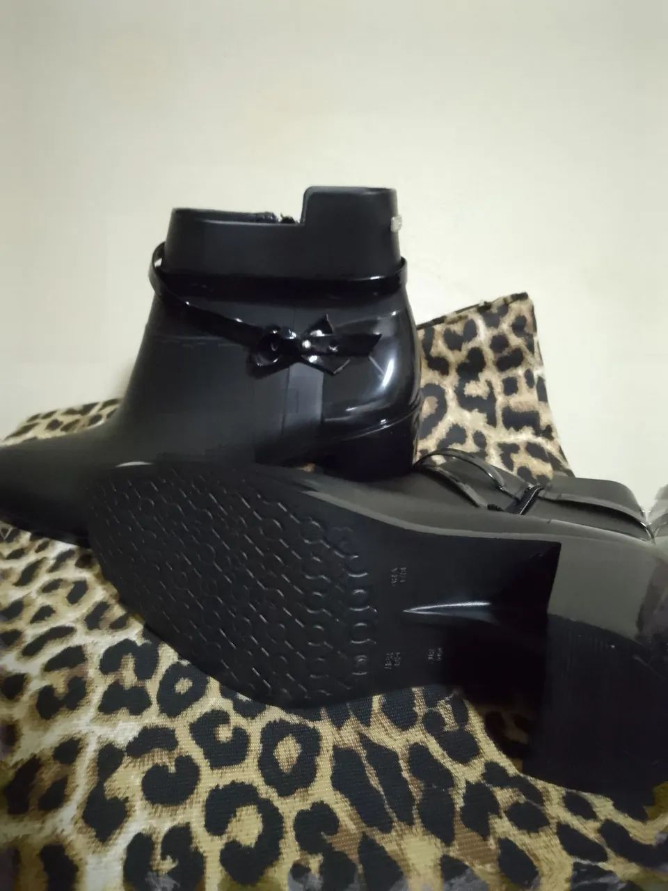 Bota semi nova  - Foto 2