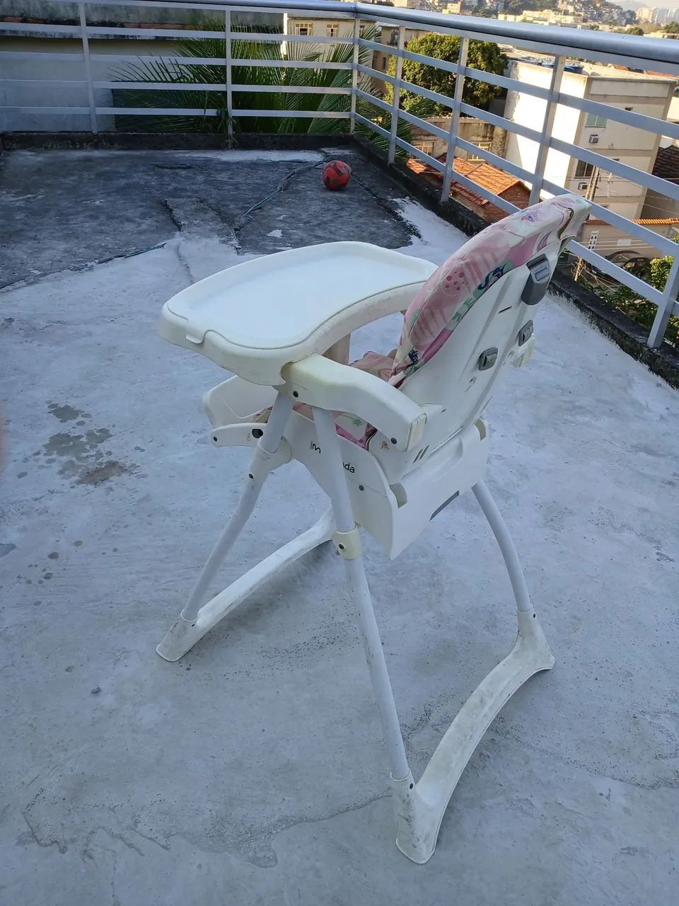 Cadeirinha de alimentação para bebê  - Foto 4