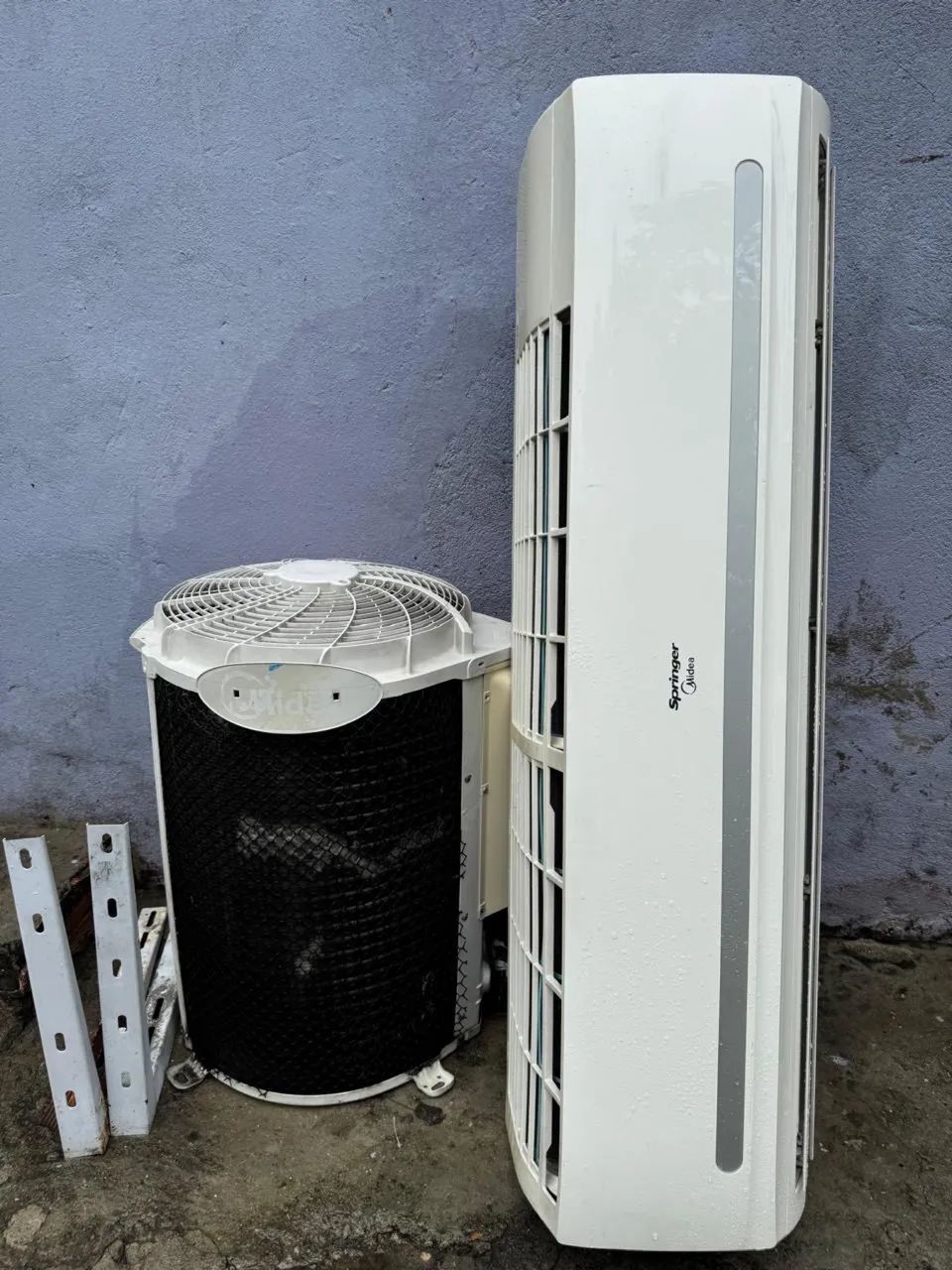 Split 30 mil Btus midea  - Foto 3
