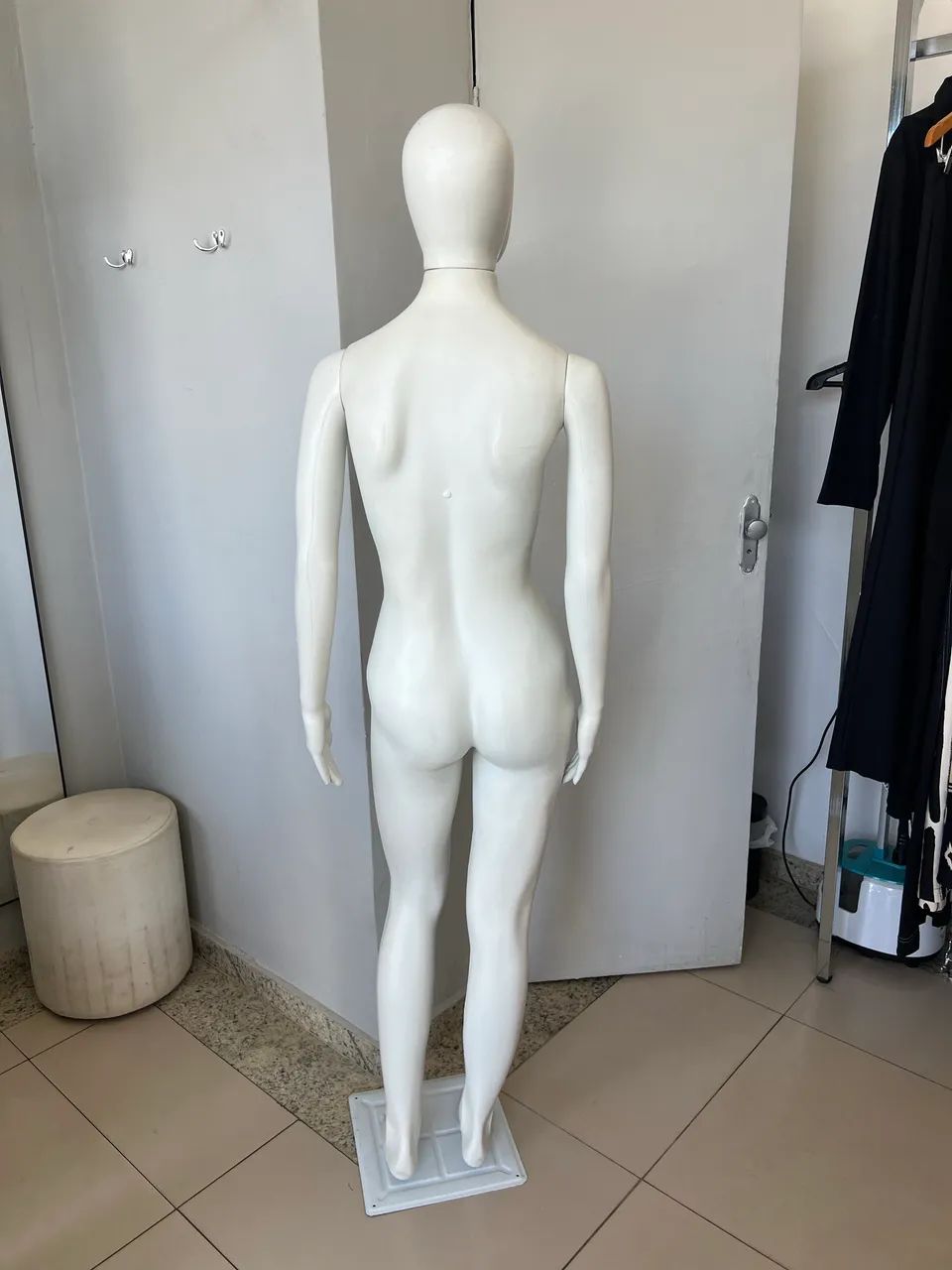 Manequim feminino  - Foto 2