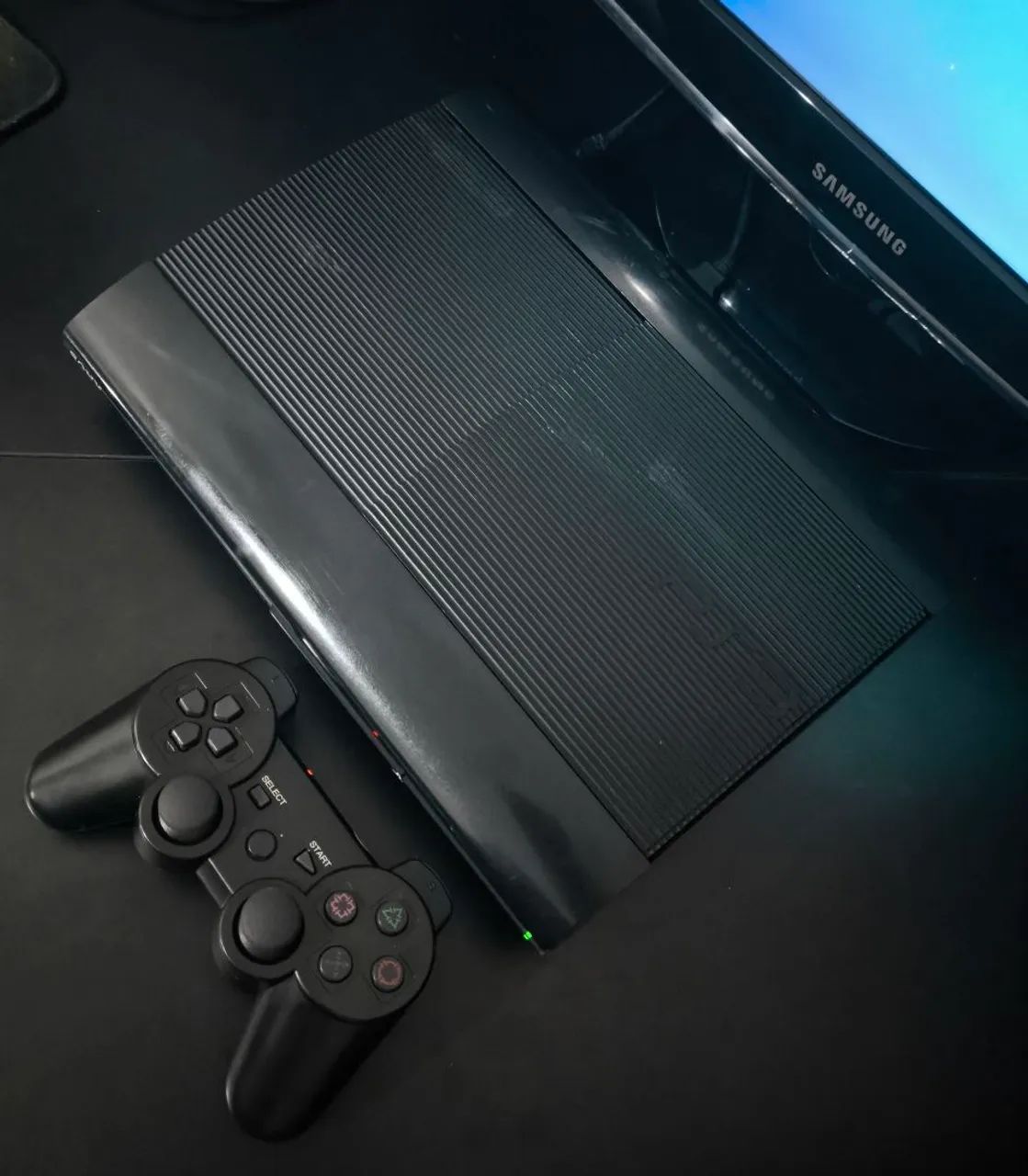 PS3 SUPER SLIM 250GB - Foto 2