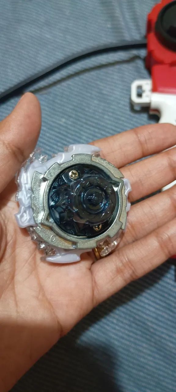 Beyblade novo  - Foto 2