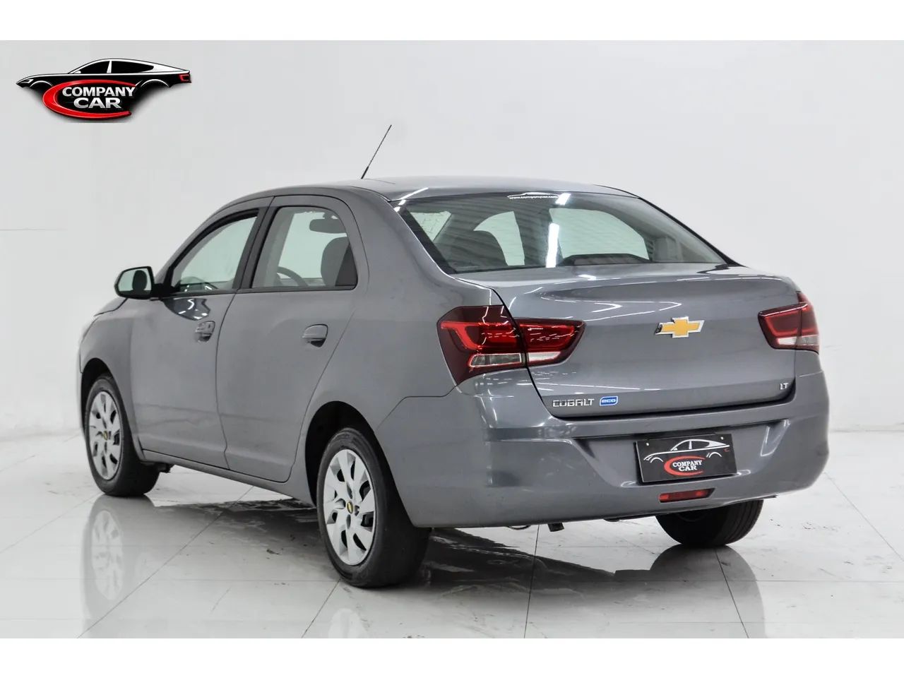 Chevrolet Cobalt 2018 - Foto 4
